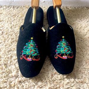 Festive Black Slippers with Embroidered Christmas Tree